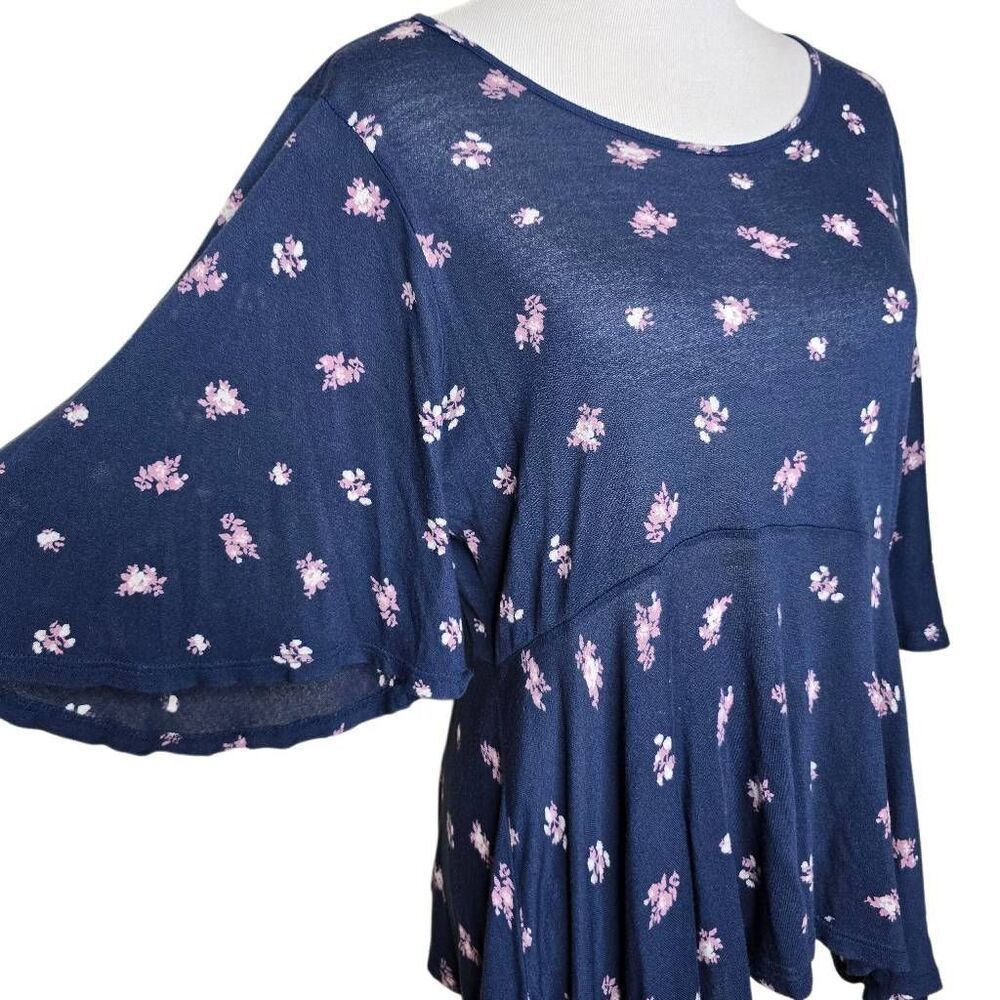 Lucky Brand Floral Peplum Top Bell Sleeve Navy Pink Sharkbite Size M